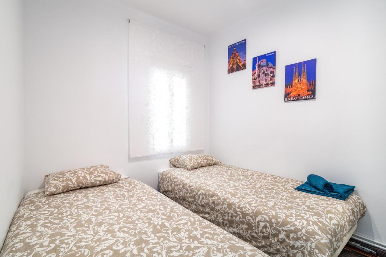 Lovely Apartment Barca 2 Sant Adria de Besos Buitenkant foto